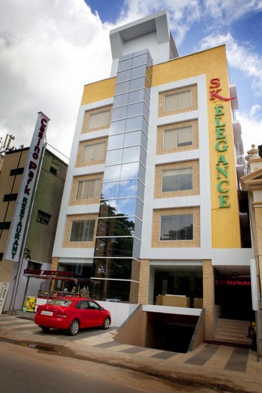 Hotel Sk Elegance Mysore Eksteriør billede