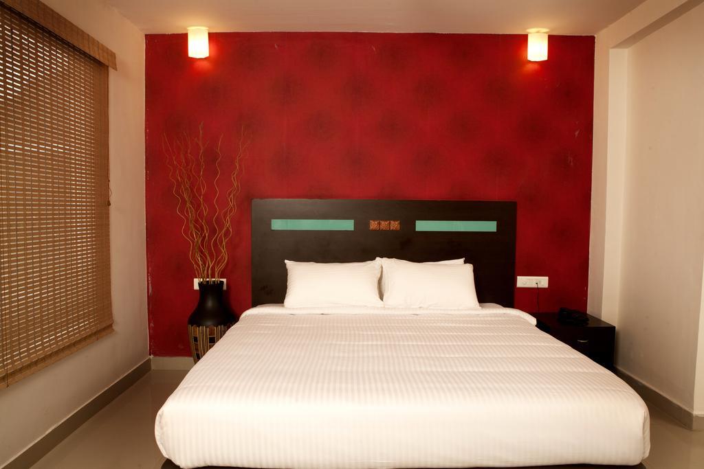 Hotel Sk Elegance Mysore Eksteriør billede