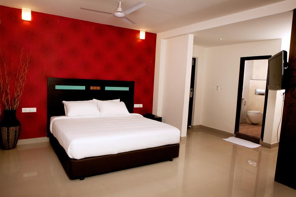 Hotel Sk Elegance Mysore Eksteriør billede