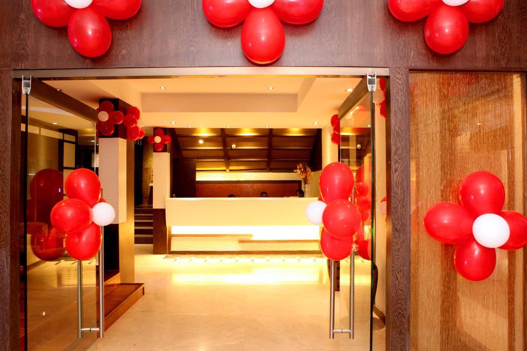 Hotel Sk Elegance Mysore Eksteriør billede