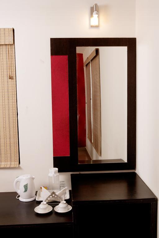 Hotel Sk Elegance Mysore Værelse billede