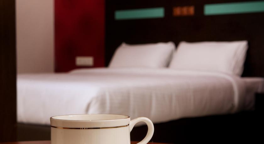 Hotel Sk Elegance Mysore Eksteriør billede