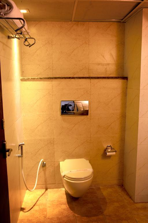 Hotel Sk Elegance Mysore Værelse billede